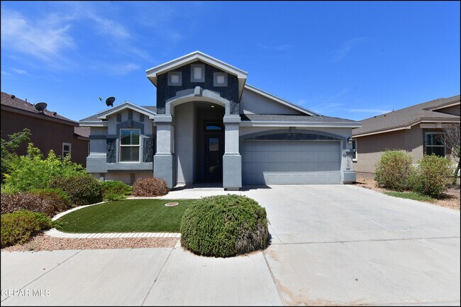 1117 Marathon Pl in El Paso, TX - Building Photo - Building Photo