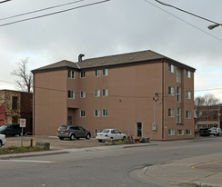 11 Bruce St Apartments