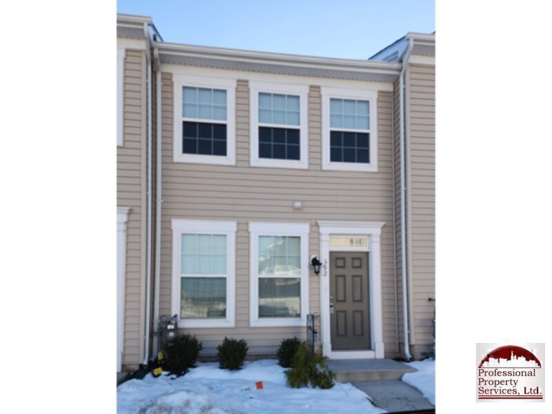 392 Pemberton Park Ln in Frederick, MD - Building Photo