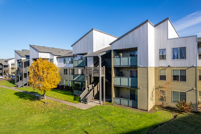 Wyndhaven in Beaverton, OR - Building Photo - Primary Photo