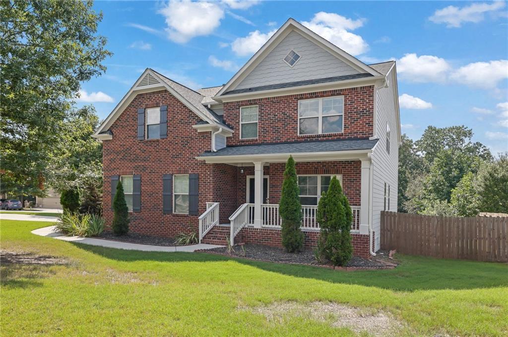 1710 Eastbrooke Pl in Suwanee, GA - Building Photo