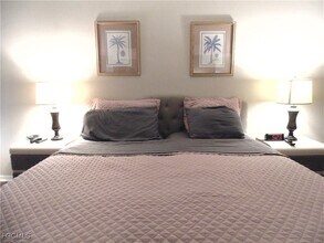 1900 Corona Del Sire Dr in North Fort Myers, FL - Building Photo - Building Photo