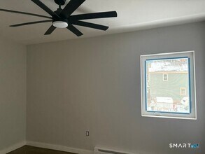 13 Mill St in Glastonbury, CT - Building Photo - Building Photo