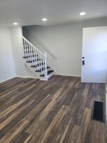 10038 Hawkins Ct in Indianapolis, IN - Building Photo