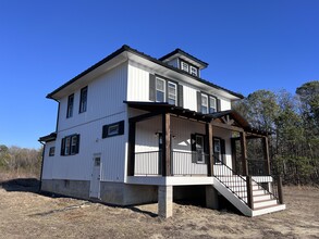 707 Tuckahoe Rd in Vineland, NJ - Building Photo - Building Photo