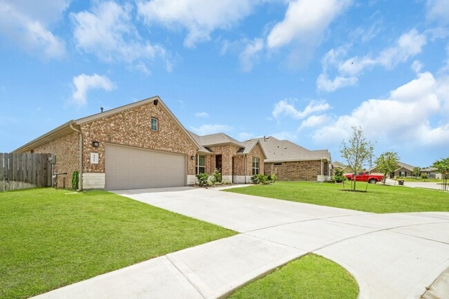property at 4911 Bella Danielle Ct