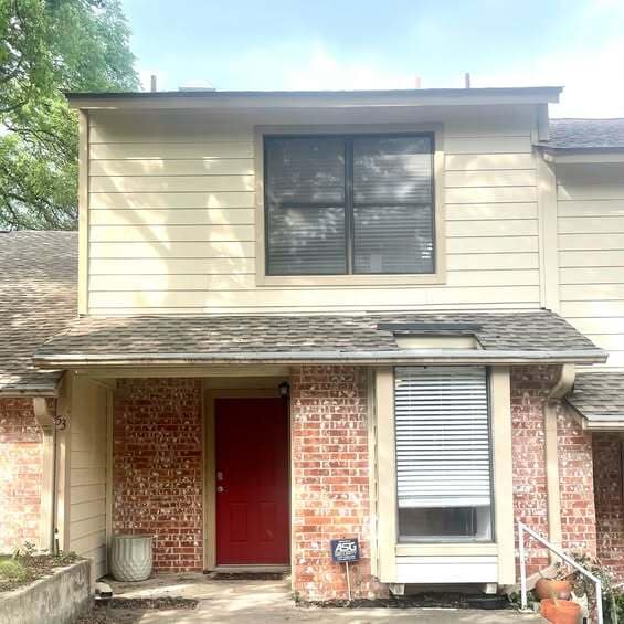 3801 Menchaca Rd in Austin, TX - Building Photo - Building Photo