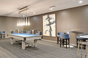 175 Avenue F in Bayonne, NJ - Building Photo