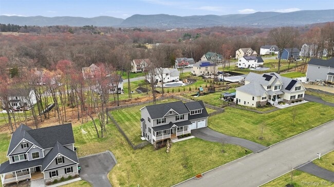 108 Joyce Wy in New Windsor, NY - Building Photo - Building Photo