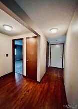 3906 Ridge Lea Rd in Amherst, NY - Building Photo - Building Photo