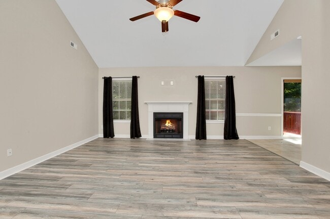 1049 Warpers Ln in Fort Mill, SC - Building Photo - Building Photo