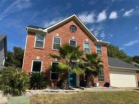 2305 Treyburn Ct in Plano, TX - Building Photo