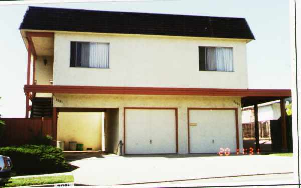 3081-3085 Birmingham Dr in San Pablo, CA - Building Photo - Building Photo