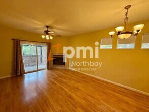 424 Endberg Dr in Vacaville, CA - Building Photo - Building Photo