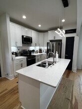 1072 Zophi St in Nashville, TN - Building Photo - Building Photo