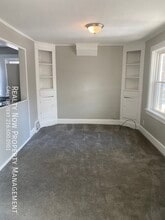 3540 Trent Ave, Unit Unit 1 in Cleveland, OH - Foto de edificio - Building Photo