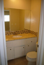 581 Nello Dr, Unit #4 in Campbell, CA - Building Photo - Building Photo