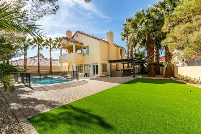 property at 2600 Sun Reef Rd