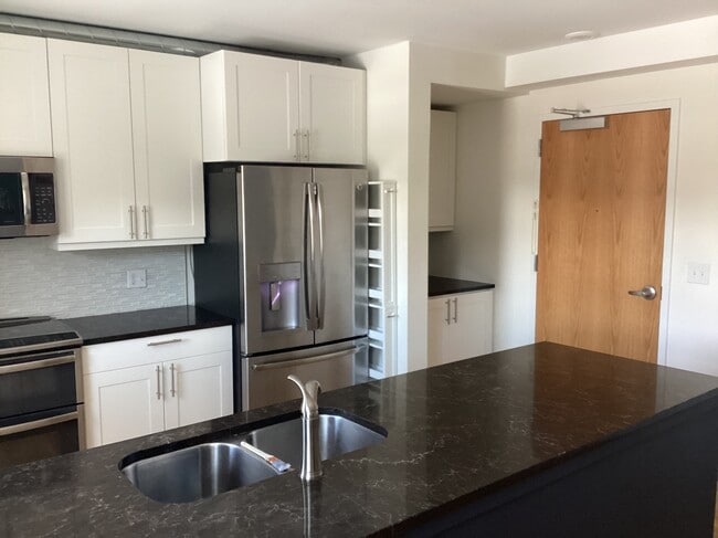 2835 W Parkside Pl in Denver, CO - Foto de edificio - Building Photo