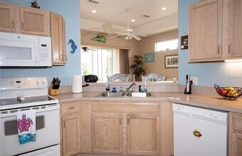 8363 Sago Ct in Englewood, FL - Building Photo - Building Photo