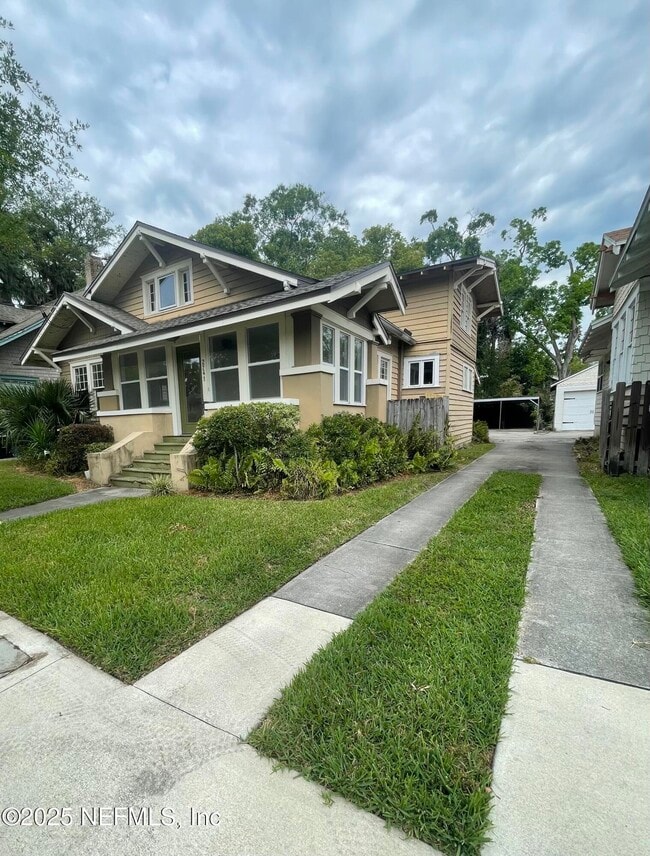 2741 Oak St in Jacksonville, FL - Foto de edificio - Building Photo