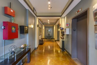 3000 Vanderbilt Pl in Nashville, TN - Building Photo - Building Photo
