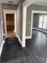 1238 McKinley Ave in Akron, OH - Foto de edificio - Building Photo