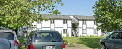 Vincent Apartments in Lakewood, WA - Building Photo - Building Photo