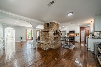 3147 Windsor Dr in Charlotte, NC - Foto de edificio - Building Photo