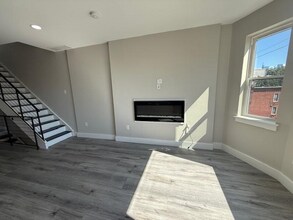 1254 S 27th St in Philadelphia, PA - Building Photo - Building Photo