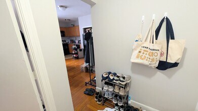 1132 Commonwealth Ave in Boston, MA - Building Photo - Building Photo