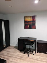 10757 Aqua Vista St in Los Angeles, CA - Building Photo - Building Photo