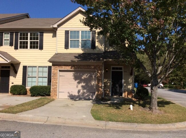 property at 4143 High Park Ln
