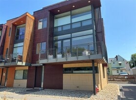 1901 E 119th St in Cleveland, OH - Building Photo