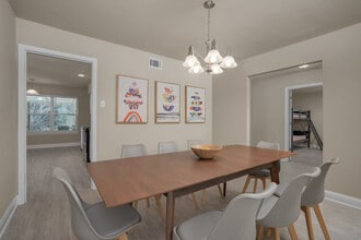 11210 Cotillion Dr in Dallas, TX - Building Photo - Building Photo