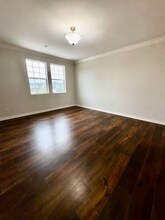 1130 E Colorado St in Glendale, CA - Building Photo - Building Photo