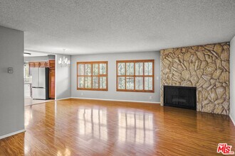 1122 Peck Dr in Los Angeles, CA - Building Photo - Building Photo