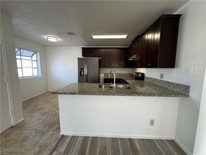2687 Alicialynn Way in Las Vegas, NV - Building Photo - Building Photo
