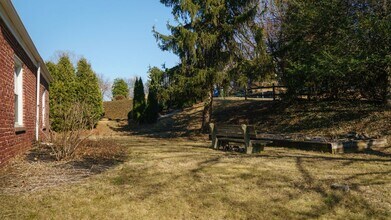 1371 Irving Rd in York, PA - Building Photo - Building Photo