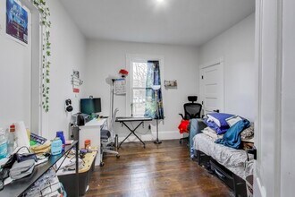 65 Lambert Ave in Boston, MA - Building Photo - Building Photo