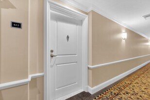 403 S Sapodilla Ave in West Palm Beach, FL - Building Photo