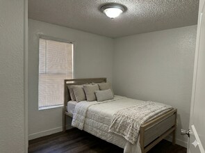 1629 W 31st St in Jacksonville, FL - Foto de edificio - Building Photo