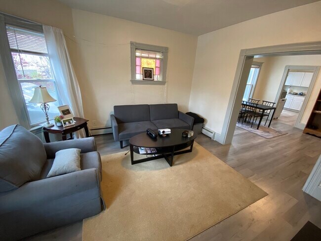 property at 16 White Street Pl