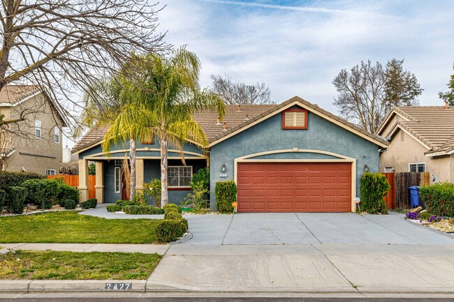 2427 Arabian Way in Turlock, CA - Building Photo - Building Photo