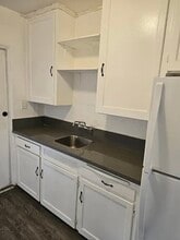 Sage House Apartments in San Diego, CA - Building Photo - Building Photo