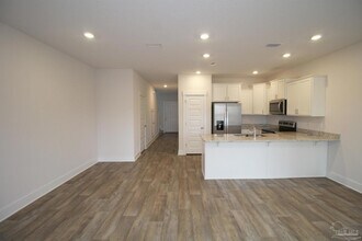 8900 Brigade Trail in Pensacola, FL - Foto de edificio - Building Photo