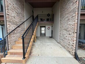 1887 Waterfront Dr N in Columbia, MO - Building Photo - Building Photo