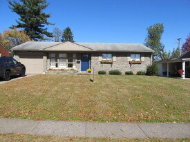 605 Seattle Dr in Lexington, KY - Building Photo