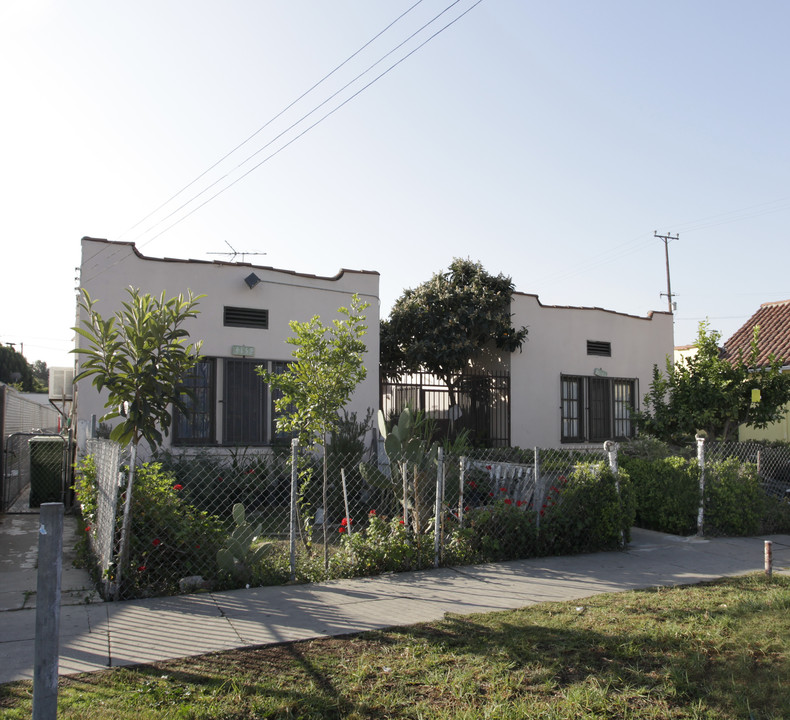 4152-4156 1/2 Normal Ave in Los Angeles, CA - Building Photo