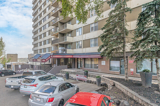 9903 104th St NW in Edmonton, AB - Building Photo - Building Photo